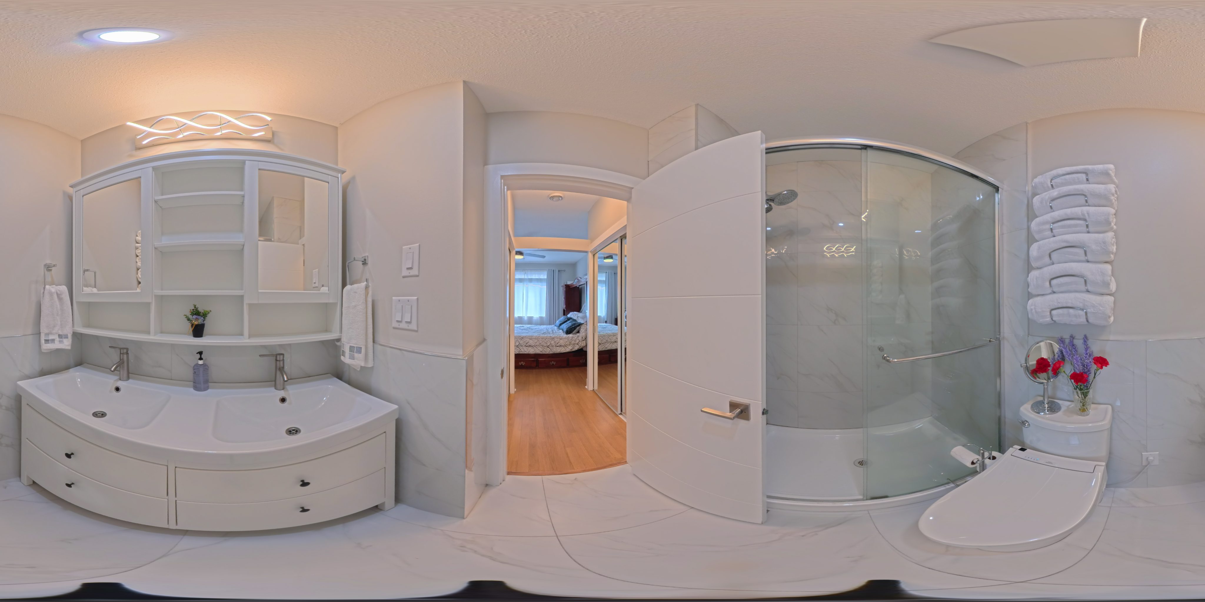 Ensuite